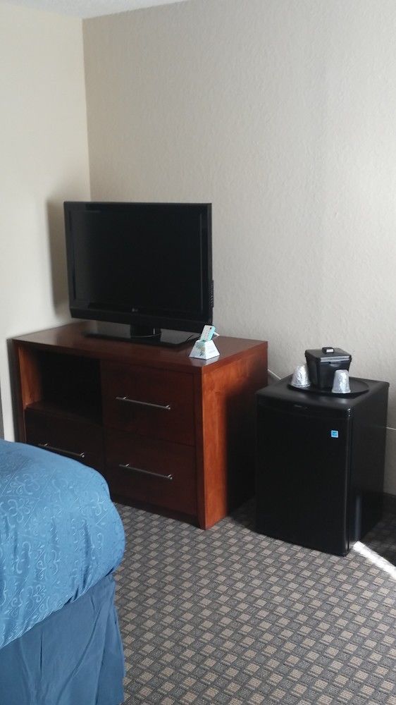 Quality & Heritage Park Hotel 2*